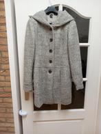 Grijze winterjas met capuchon, maat S, Ophalen of Verzenden, Zo goed als nieuw, Maat 36 (S), Grijs