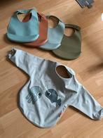 4x Siliconen slab met bakje + slabbetje mouwen Done by Deer, Kinderen en Baby's, Babyvoeding en Toebehoren, Ophalen of Verzenden