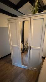 IKEA SONGESAND kledingkast, Huis en Inrichting, Ophalen, Gebruikt, 100 tot 150 cm, 150 tot 200 cm