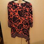 Fel roze tuniek met bloemenprint en strik op de heup, mt 48, Blouse of Tuniek, Ophalen of Verzenden, Zo goed als nieuw, Roze