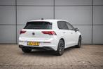 Volkswagen Golf 1.5 eTSI 130pk DSG Life Business | Apple Car, 12 maanden, 4 cilinders, Wit, Bedrijf