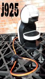 Nescafe Dolce Gusto koffie machine, Witgoed en Apparatuur, Koffiezetapparaten, Afneembaar waterreservoir, Gebruikt, Consumentenservice@nl.nestle.com