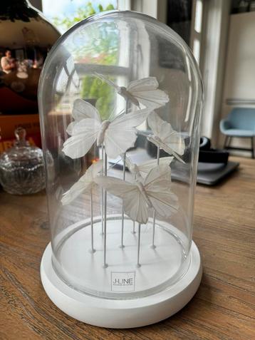 Stolp met witte (kunst) vlinders J-LINE beschikbaar voor biedingen