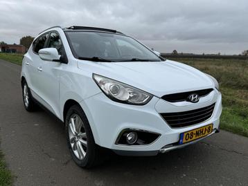 Hyundai ix35 2.0i i-Catcher NAVI/LEER/PANODAK/CRUISE/AUTOMAA beschikbaar voor biedingen