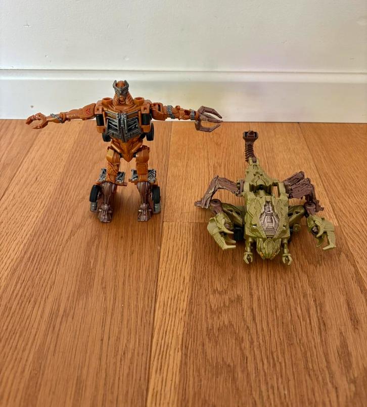 Transformers Movie Beast Alliance Combiner Scourge  - 6+, Verzamelen, Transformers, Nieuw, Ophalen of Verzenden