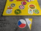 MONTY FOOTBALL FUSSBALL VOETBAL CLUB ANNO 1972  2x, Verzenden, Zo goed als nieuw, Meerdere stickers
