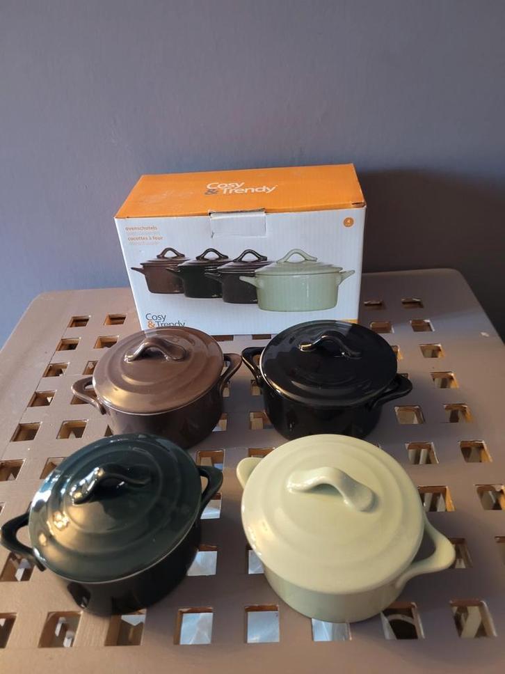 Cosy & Trendy. Ovenschotel set van 4, Huis en Inrichting, Keuken | Potten en Pannen, Zo goed als nieuw, Pannenset, Overige materialen
