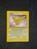 Zapdos Fossil Nederlands 1e Editie Near Mint, Ophalen of Verzenden, Zo goed als nieuw, Losse kaart