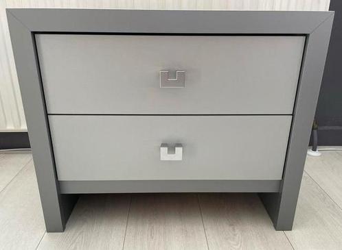 Modern Nachtkastje met 2 Lades 2 stuks, Huis en Inrichting, Slaapkamer | Nachtkastjes, Zo goed als nieuw, Minder dan 55 cm, Minder dan 45 cm
