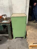 Robuuste groene kast, echte eyecatcher!, Ophalen