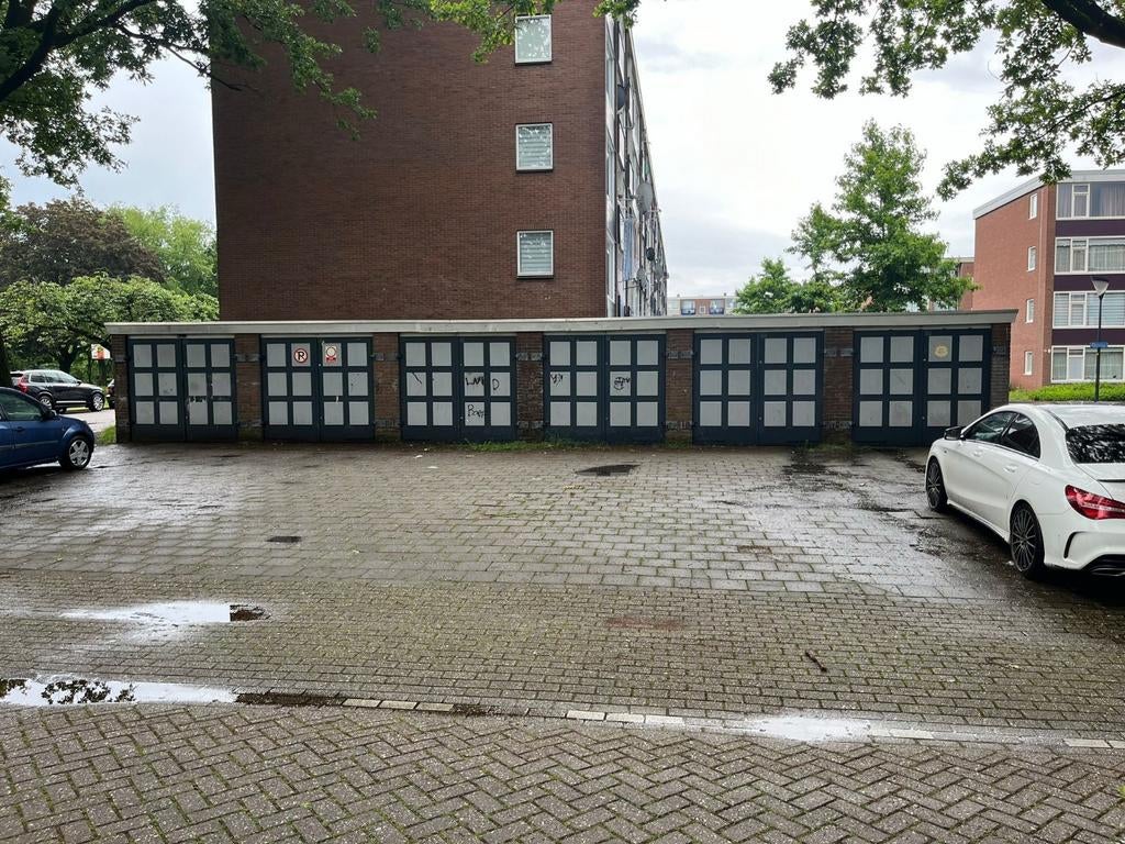 Nu in prijs verlaagd Garageboxen zijpestraat Deventer, Zakelijke goederen, Bedrijfs Onroerend goed, Bedrijfsruimte, Koop