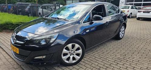 Opel Astra 1.4 Blitz, Auto's, Opel, Bedrijf, Te koop, Astra, ABS, Airbags, Airconditioning, Bluetooth, Boordcomputer, Centrale vergrendeling