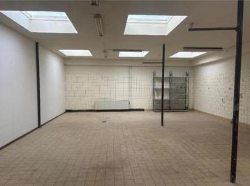 Te huur: berging stalling garage opslag loods 125m2 beschikbaar voor biedingen
