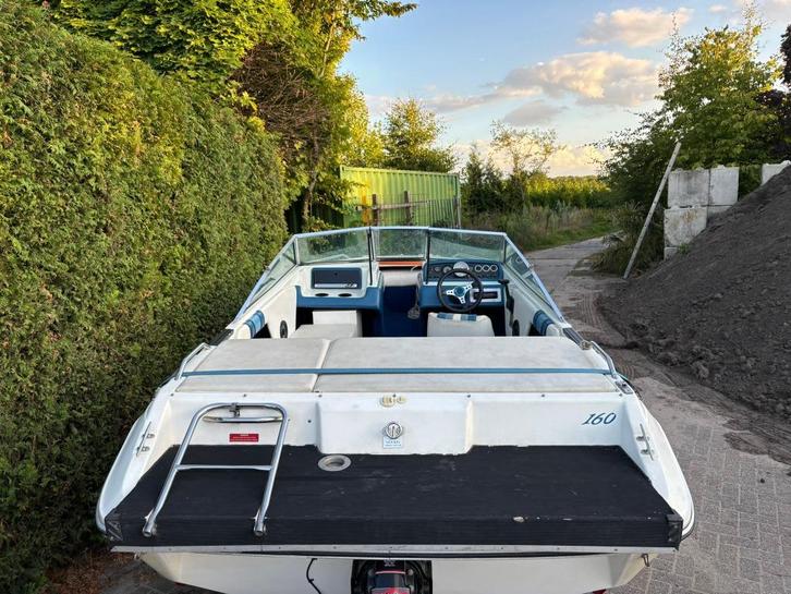 Speedboot, Watersport en Boten, Speedboten, Gebruikt, 3 tot 6 meter, Benzine, 120 tot 200 pk, Polyester, Binnenboordmotor, Ophalen