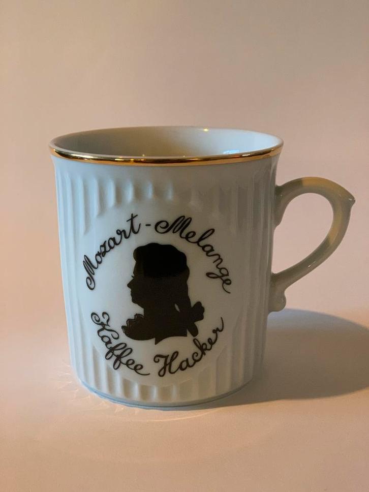Mok Mozart Melange Kaffee Hacker - Tsjechisch Porselein, Huis en Inrichting, Keuken | Servies, Zo goed als nieuw, Kop(pen) en/of Schotel(s)