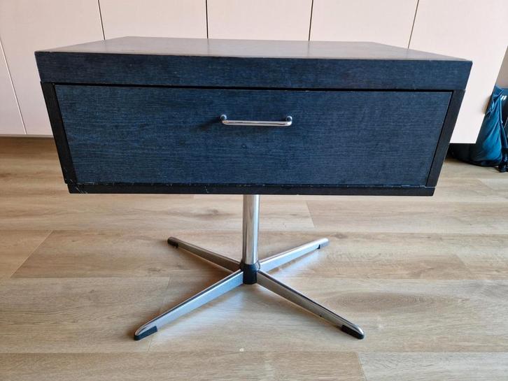 Vintage draaibaar meubel voor tv of audio, Audio, Tv en Foto, Televisiebeugels, Zo goed als nieuw, Ophalen