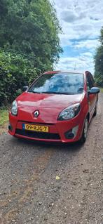 Renault Twingo 1.2 16V 2011 Rood, Auto's, 839 kg, 74 pk, 4 cilinders, 4 stoelen