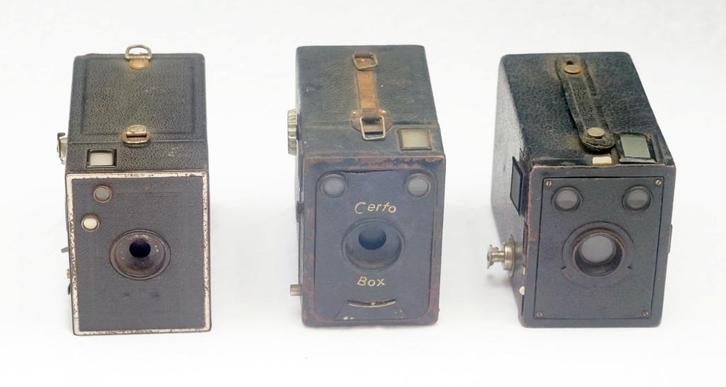 # 3 boxjes (box camera’s) o.a. een Certo Box uit 1935, Audio, Tv en Foto, Fotocamera's Analoog, Gebruikt, Compact, Overige Merken
