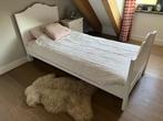 Eenpersoons houten bed wit Timzowood en nachtkastje, Huis en Inrichting, Ophalen, Gebruikt, 90 cm, Wit