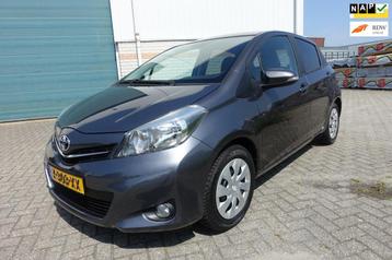 Toyota TOYOTA YARIS- lage km stand - -camera - airco - radio beschikbaar voor biedingen