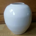 Witte vaas van De Porceleyne Fles Delft 17,5 cm hoog, Ophalen of Verzenden