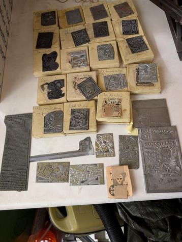 nostalgische oude clichees beschikbaar voor biedingen