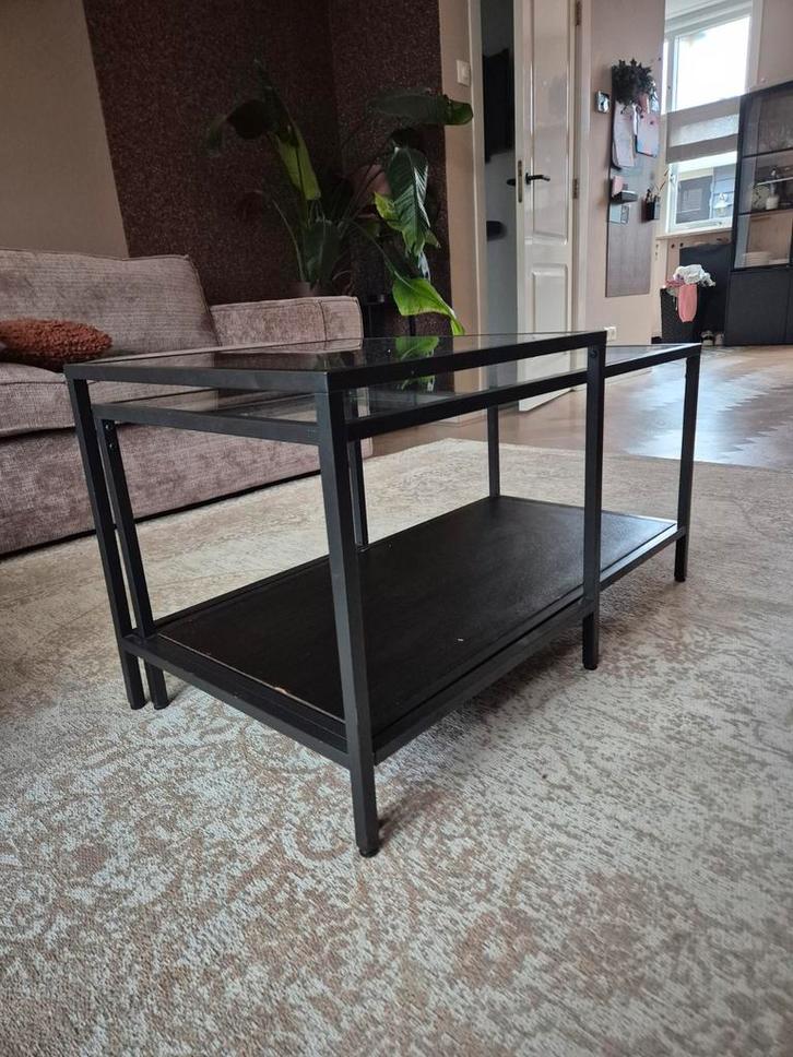 IKEA Zwarte Salontafel met Glas, Huis en Inrichting, Tafels | Salontafels, Gebruikt, Minder dan 50 cm, 50 tot 100 cm, 100 tot 150 cm
