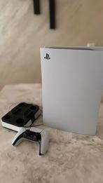 PlayStation 5 met oplaadstation, Spelcomputers en Games, Spelcomputers | Sony PlayStation 5, Ophalen of Verzenden, Gebruikt, Playstation 5