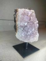 Amethist op standaard - OS15, Verzamelen, Mineralen en Fossielen, Ophalen of Verzenden, Mineraal