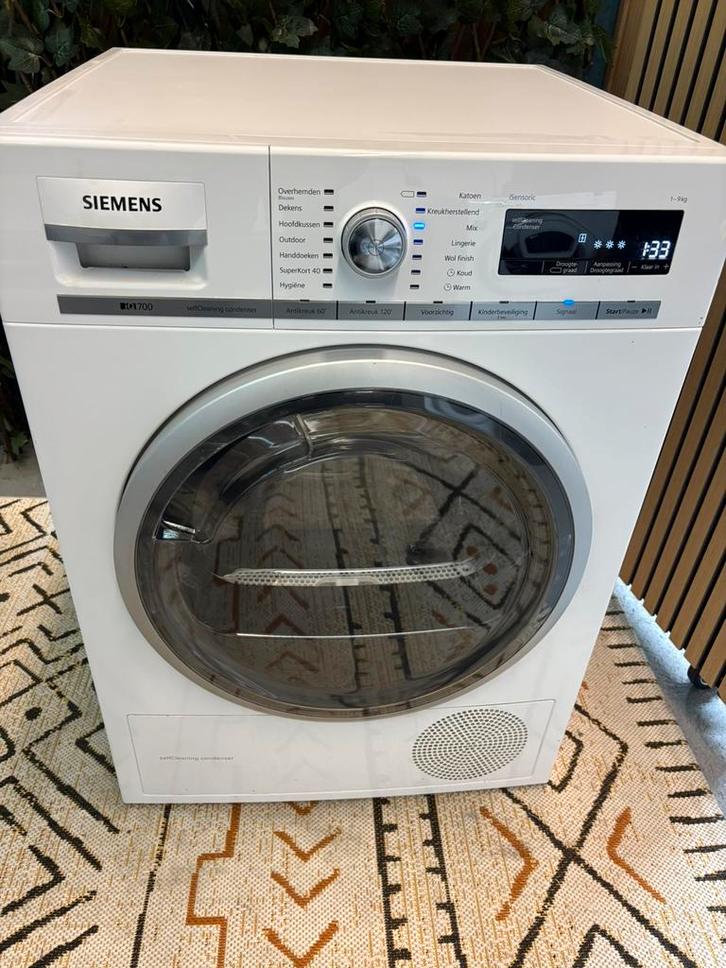 Siemens iQ700 9kg Warmtepomp droger, Witgoed en Apparatuur, Wasdrogers, Gebruikt, Overige typen, Voorlader, 8 tot 10 kg, Minder dan 85 cm