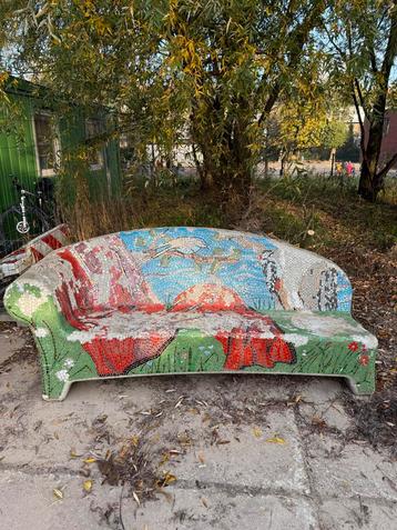 Betonnen bankje - Opknapper! beschikbaar voor biedingen