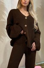 2 delig gebreid pak xL-xxl oversized knitted chocolade bruin, Kostuum of Pak, Bruin, Maat 46/48 (XL) of groter, Musthaves