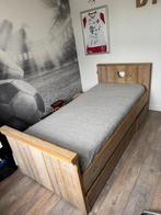 Bed 1 persoons incl lattenbodem, Huis en Inrichting, Slaapkamer | Bedden, Ophalen, 90 cm, Eenpersoons, Bruin