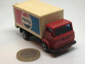 Dodge Vrachtwagen PEPSI, Matchbox beschikbaar voor biedingen