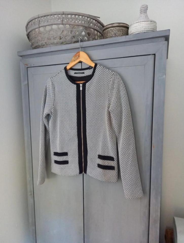 Maison Scotch jasje 1 S, Kleding | Dames, Jasjes, Kostuums en Pakken, Zo goed als nieuw, Jasje, Maat 36 (S), Zwart, Ophalen of Verzenden