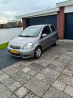Toyota Yaris nieuwe APK, Auto's, Toyota, Stof, Handgeschakeld, Particulier, Zilver of Grijs