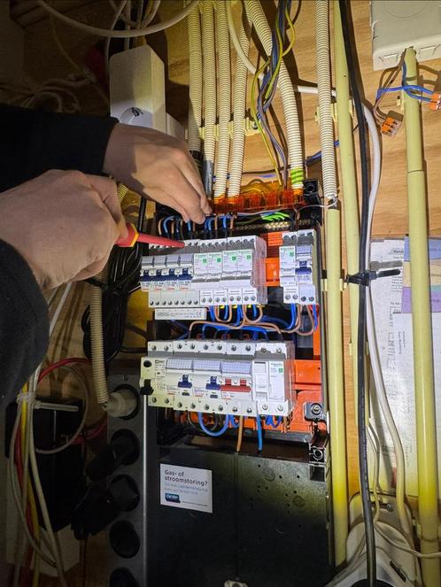 Allround elektricien | Groepenkasten, laadpalen en storingen, Diensten en Vakmensen, Elektriciens, 24-uursservice, Garantie