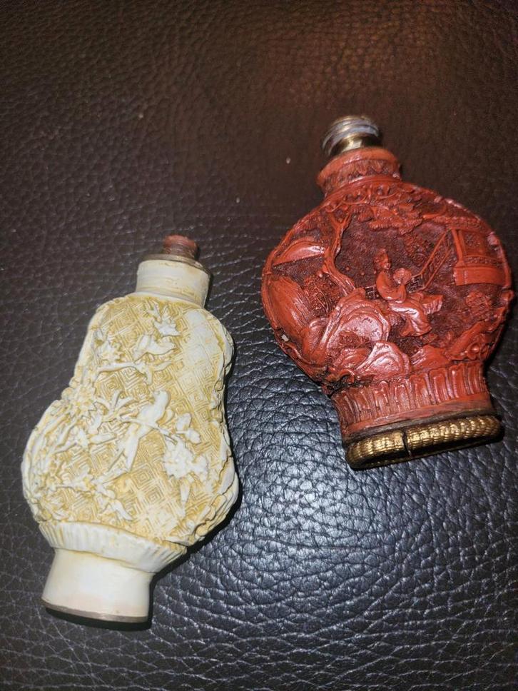 Oude Chinese Snuifflesjes (2 stuks), Antiek en Kunst, Curiosa en Brocante, Ophalen of Verzenden