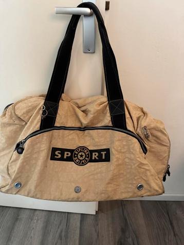 Beige Kipling tas beschikbaar voor biedingen