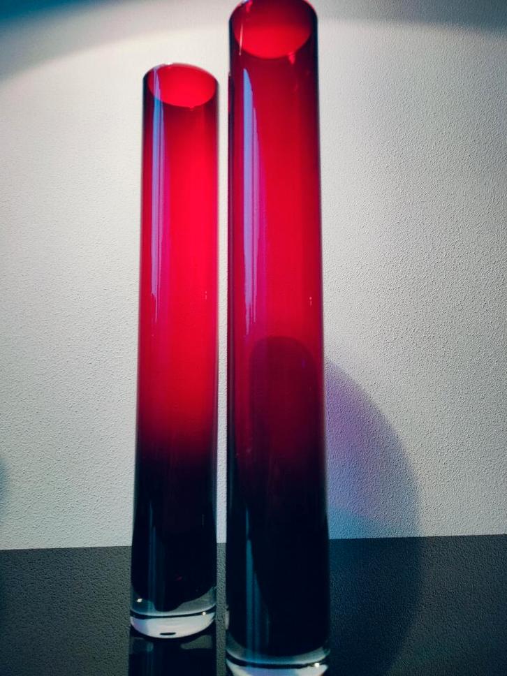 2 x Cilinder Murano Artglas Vaas Rood Wijnrood 1980, Antiek en Kunst, Antiek | Glas en Kristal, Ophalen of Verzenden