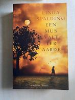 Een mus valt ter aarde (Linda Spalding), Ophalen of Verzenden, Zo goed als nieuw