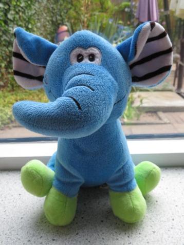 Olifant merk Tendertoys Tender Toys meet ca 26 cm zittend beschikbaar voor biedingen