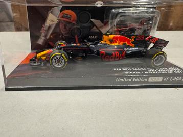Max Verstappen RB13 1:43 Malaysian GP 2017 823/1000 beschikbaar voor biedingen