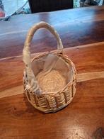 Bloemenmandje voor bruiloft, Ophalen of Verzenden, Zo goed als nieuw, Versiering, Geboorte of Huwelijk