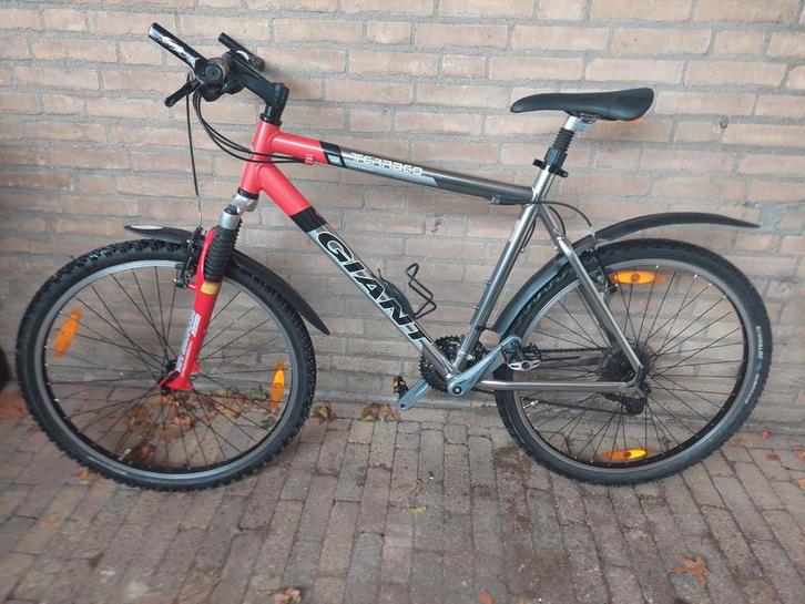Giant Terrago Mountainbike - Gebruikt, Fietsen en Brommers, Fietsen | Mountainbikes en ATB, Gebruikt, Giant, 53 tot 57 cm, Ophalen