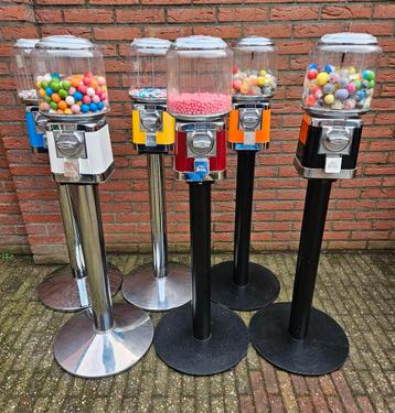 FIFTIES SIXTIES BEAVER KAUWGOMBALLEN CAPSULE AUTOMATEN  beschikbaar voor biedingen