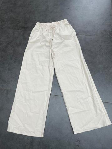 Linnen zomerbroek maat M beige & wijde pijpen beschikbaar voor biedingen