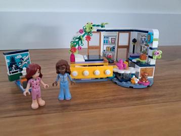 lego friends 41740 beschikbaar voor biedingen
