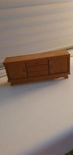 Lisa barton /lundby dressoir 1.16, Verzamelen, Poppenhuizen en Toebehoren, Ophalen of Verzenden, Zo goed als nieuw, Poppenhuis