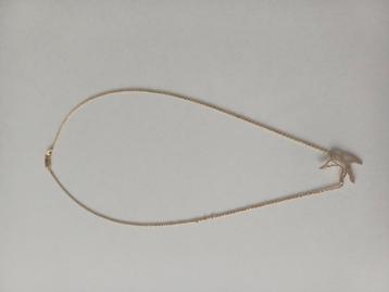 Goudkleurige Ketting  beschikbaar voor biedingen